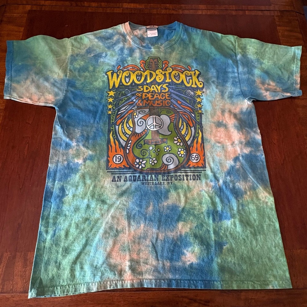 Liquid Blue Woodstock Tie-Dye T-Shirt XL — 3 Days of Peace &‎ Music 1969 Graphic